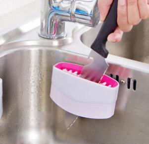 Alligator Kitchen Scrub - Home2luxury