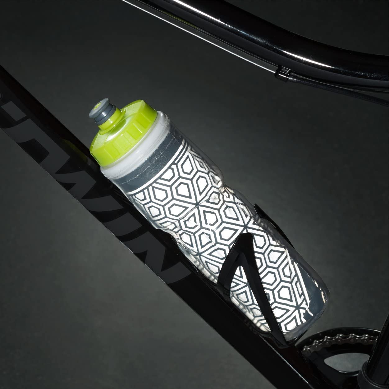 Double Insulated Bike Water Bottle - 26 Oz - Home2luxury