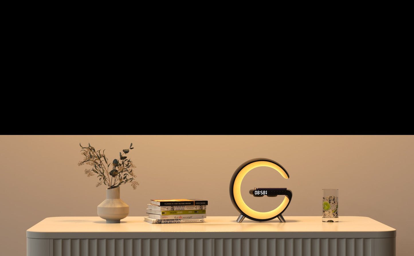 3-in-1 Lamp Speaker Charger. - Home2luxury